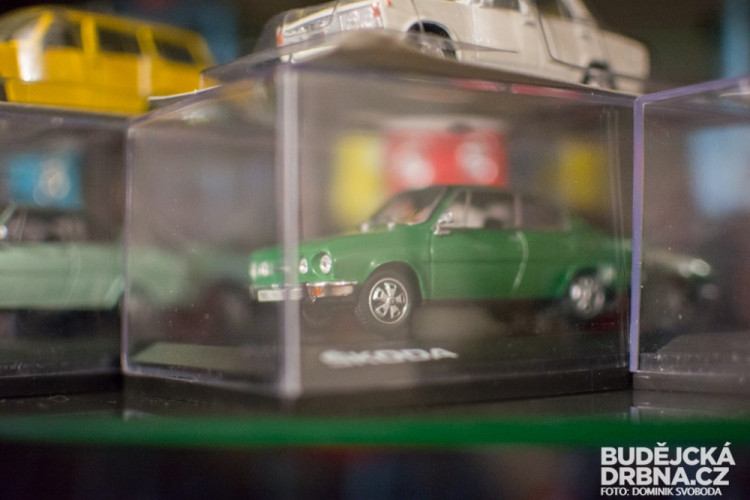 Ve sbírce má přes 600 kusů modelů