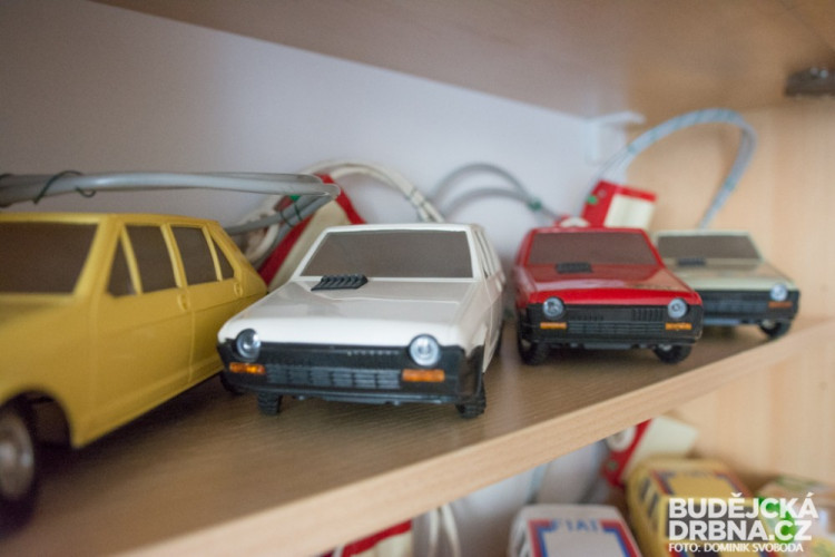 Ve sbírce má přes 600 kusů modelů