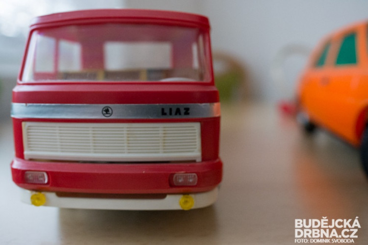 Ve sbírce má přes 600 kusů modelů