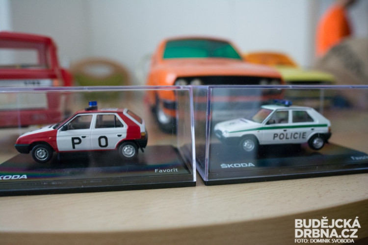 Ve sbírce má přes 600 kusů modelů