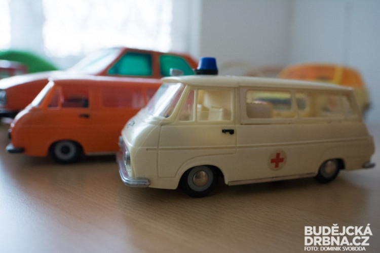 Ve sbírce má přes 600 kusů modelů