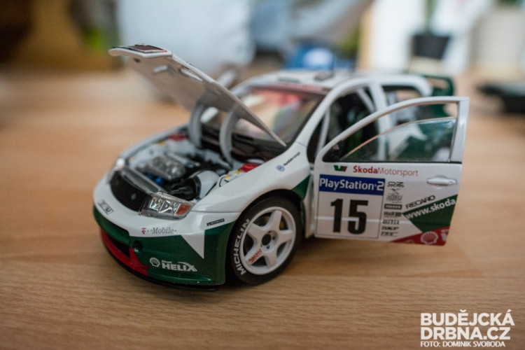 Ve sbírce má přes 600 kusů modelů