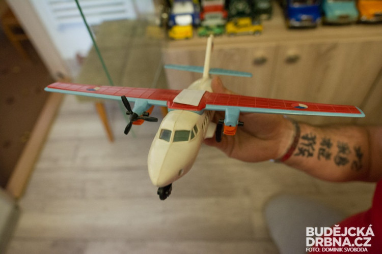 Ve sbírce má přes 600 kusů modelů