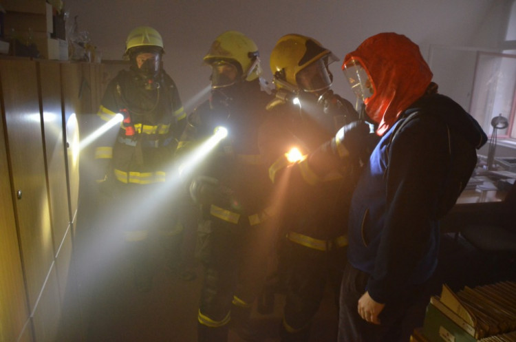 Hasičské cvičení v libereckém muzeu