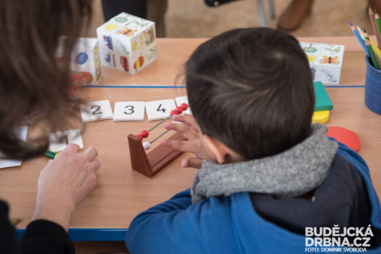 Zápisy do prvních tříd 2016