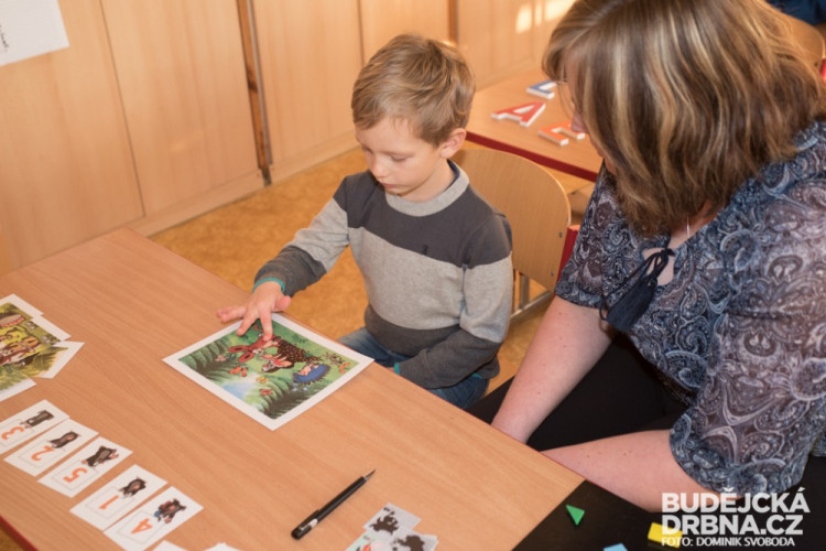 Zápisy do prvních tříd 2016