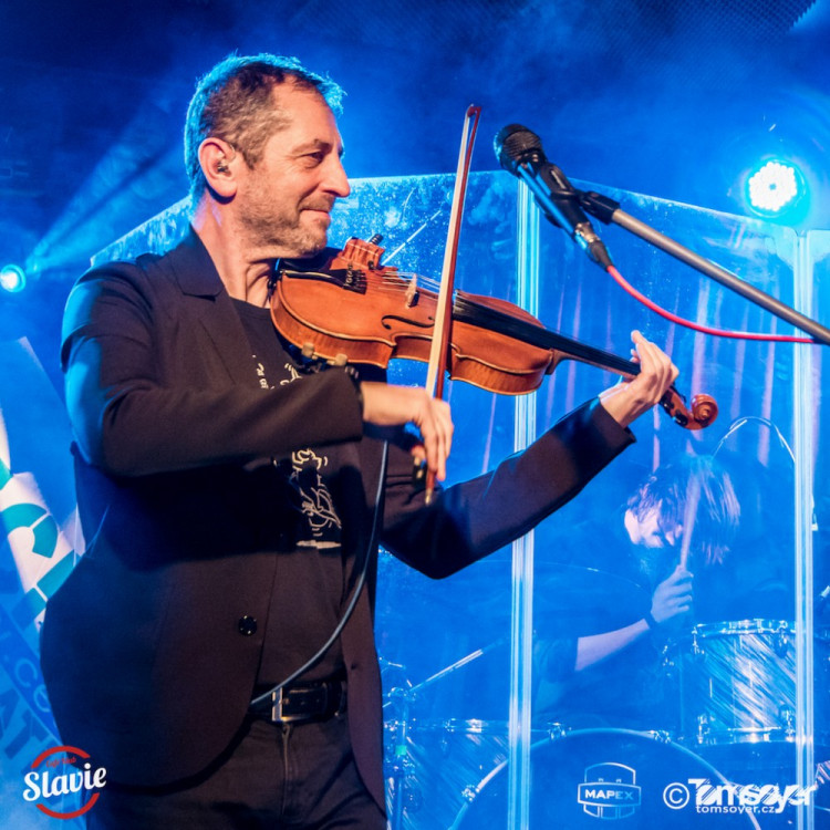 Čechomor zazpíval dvakrát Budějcím