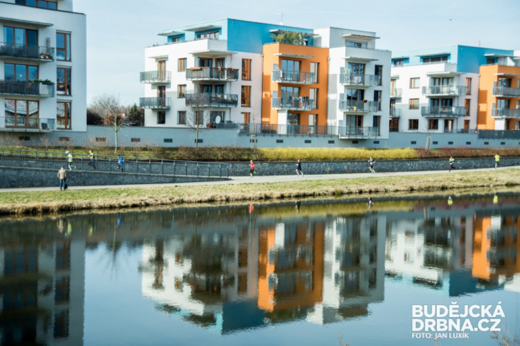 Winter Run se zúčastnila početná skupina běžeckých nadšenců