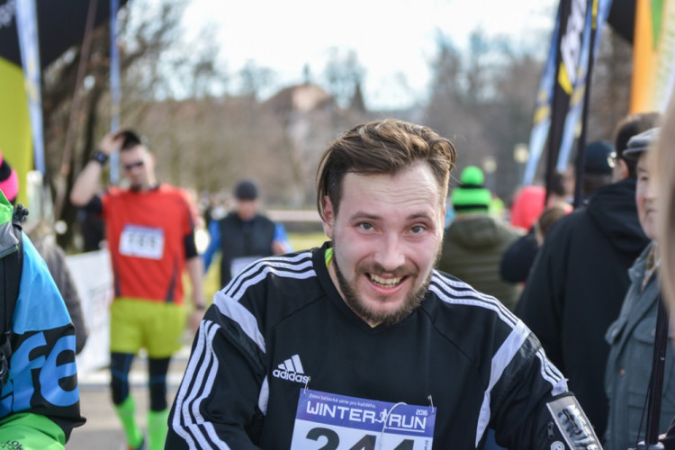 Winter Run se zúčastnila početná skupina běžeckých nadšenců