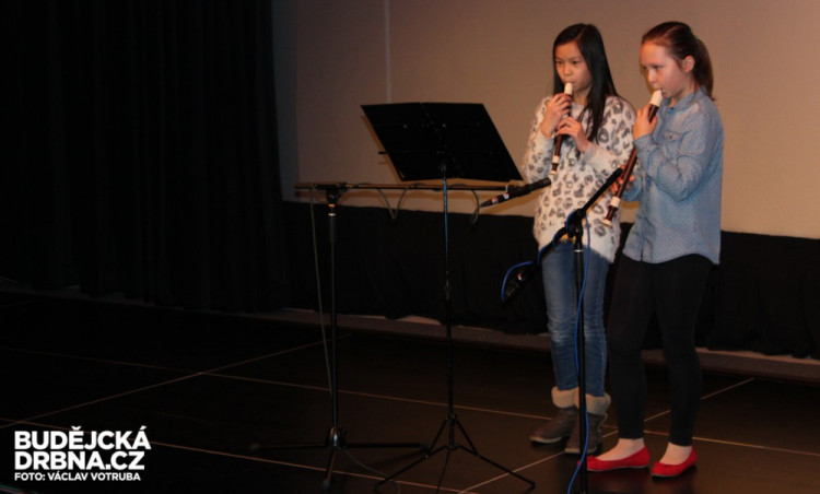 Narozeniny komunitního centra Fenix