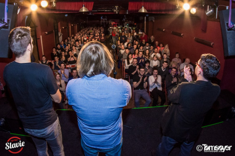 Na stojáka Live! #2