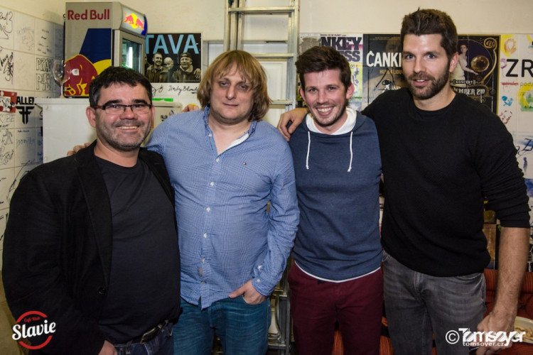 Na stojáka Live! #2