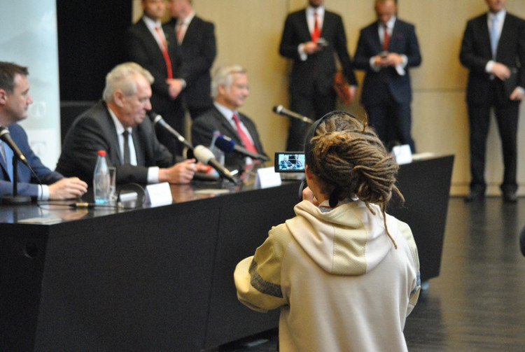 První den prezidentské návštěvy v Libereckém kraji