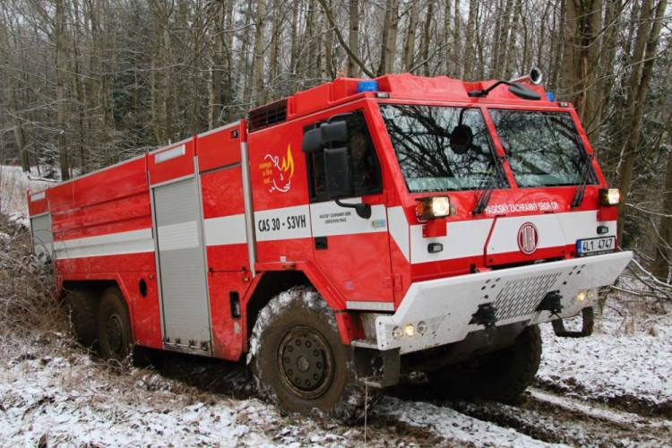 Hasiči testovali techniku v extrémních podmínkách