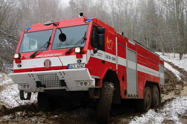 Hasiči testovali techniku v extrémních podmínkách