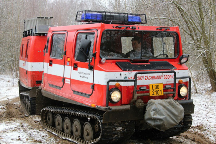 Hasiči testovali techniku v extrémních podmínkách