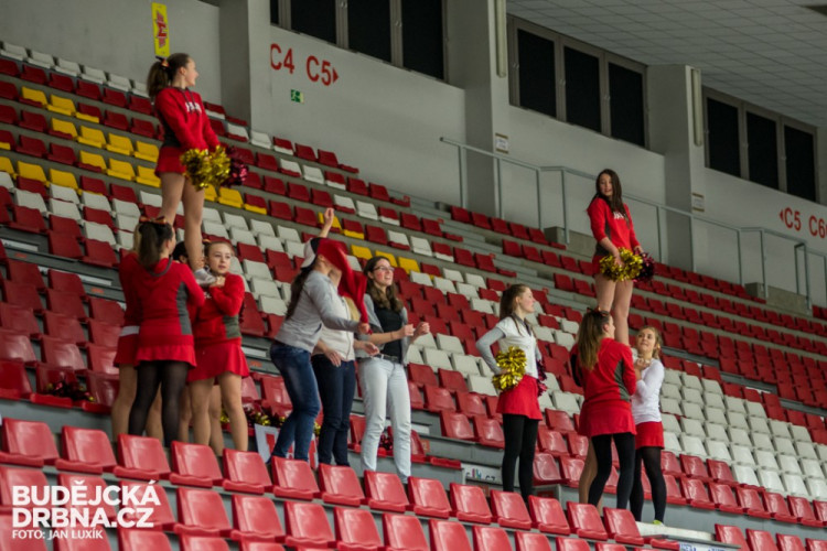 Hokejový souboj univerzit 2016