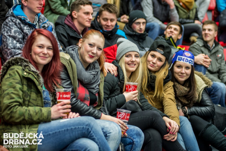 Hokejový souboj univerzit 2016