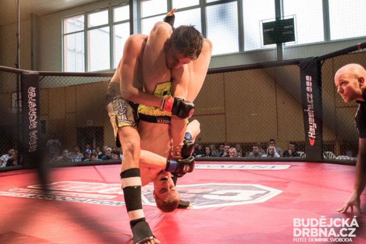 Amatérské mistrovství ČR v MMA