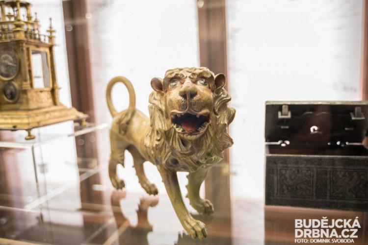 Bronzový depot 220 žeber