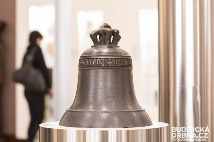 Bronzový depot 220 žeber