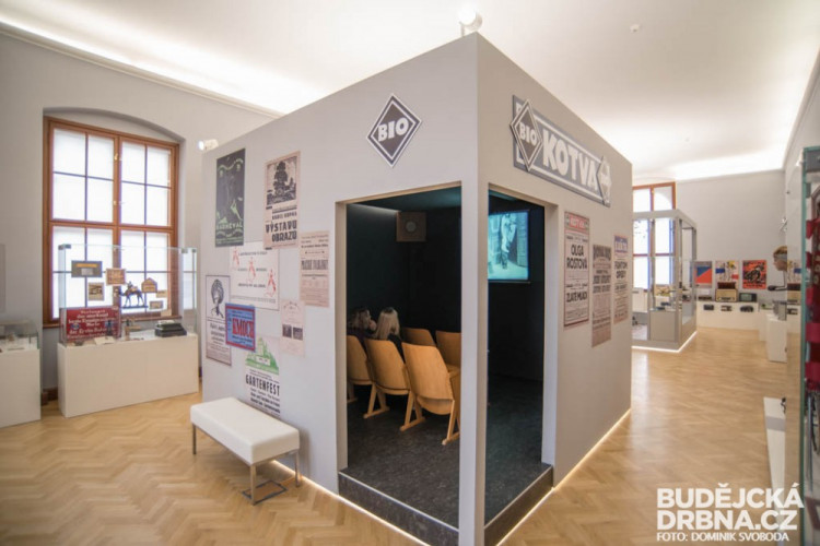 Bronzový depot 220 žeber