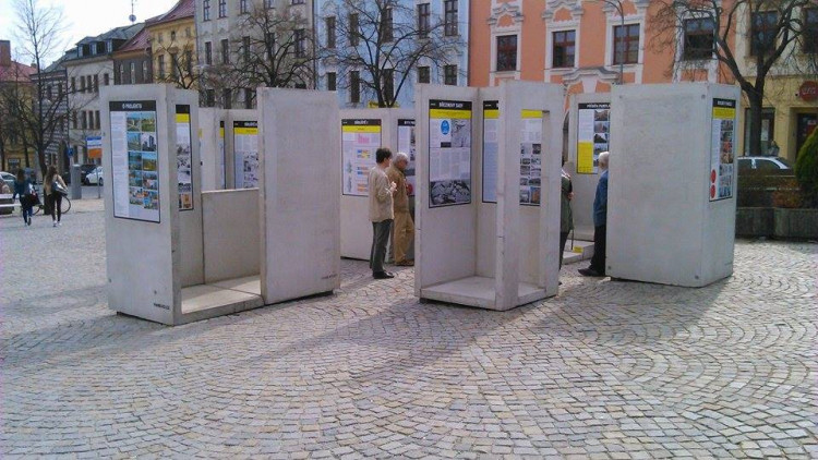 Výstava o panelových domech v Jihlavě