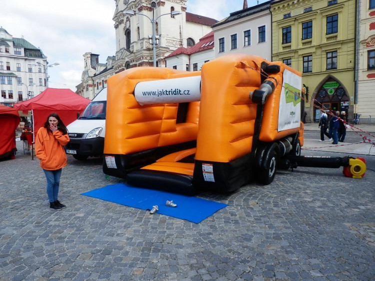 Den Země na jihlavském náměstí