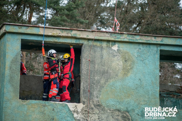 Cvičení letecké záchranné služby