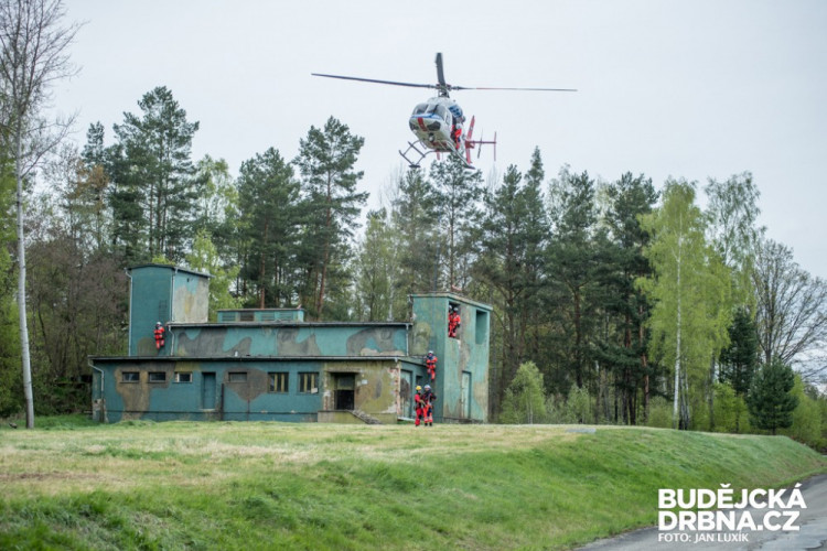 Cvičení letecké záchranné služby