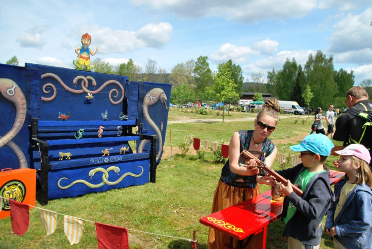 Dračí lodě na Lipně