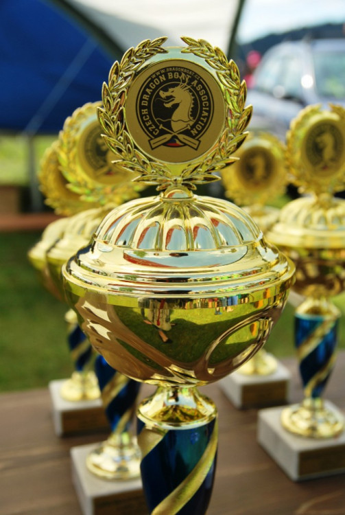 Dračí lodě na Lipně