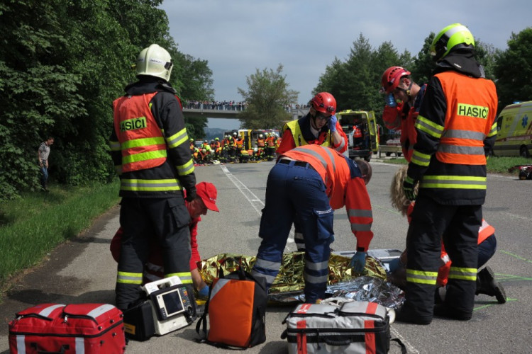 Cvičení Dálnice 2016 prověřilo připravenost složek IZS na jižní Moravě