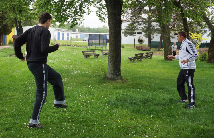 Hráči Dynama na návštěvě v centru Bazalka 2016