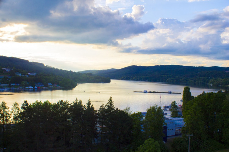 Let balónem aneb vzhůru do oblak a korun stromů