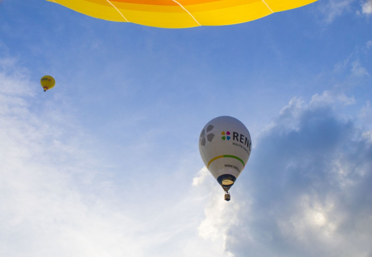 Let balónem aneb vzhůru do oblak a korun stromů