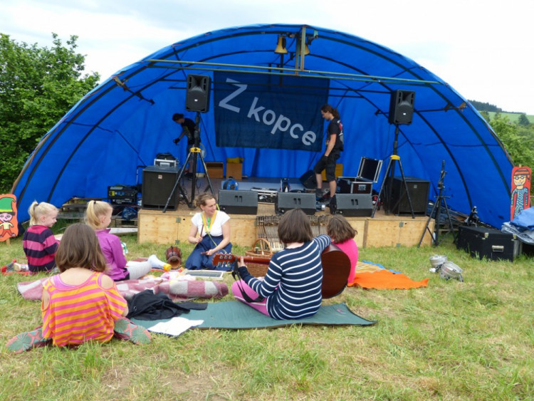 Festival Z kopce v Dolní Cerekvi