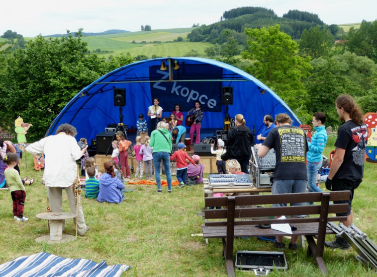 Festival Z kopce v Dolní Cerekvi