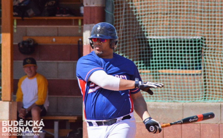 Ledenice na Spectrum dvakrát nestačily a prohrály 1:2 a 6:11