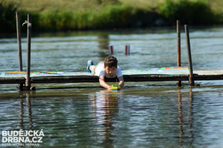 Mistrovství lodních modelářů v Borovanech