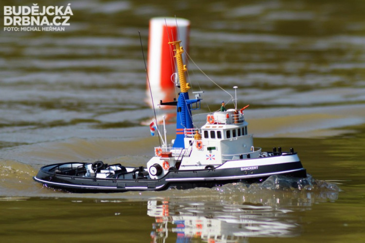 Mistrovství lodních modelářů v Borovanech