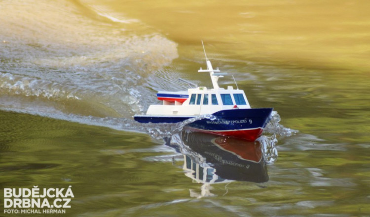 Mistrovství lodních modelářů v Borovanech