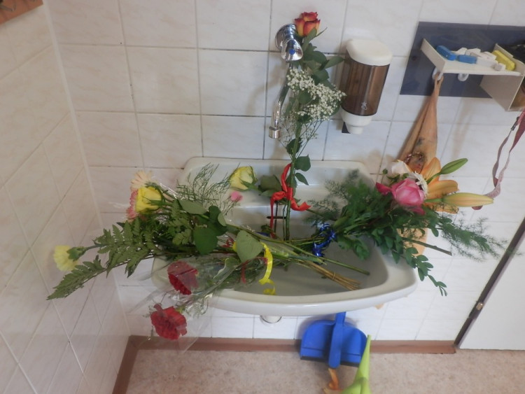 Předávání závěrečného vysvědčení ve školním roce 2015/2016, ZŠ Kostelec