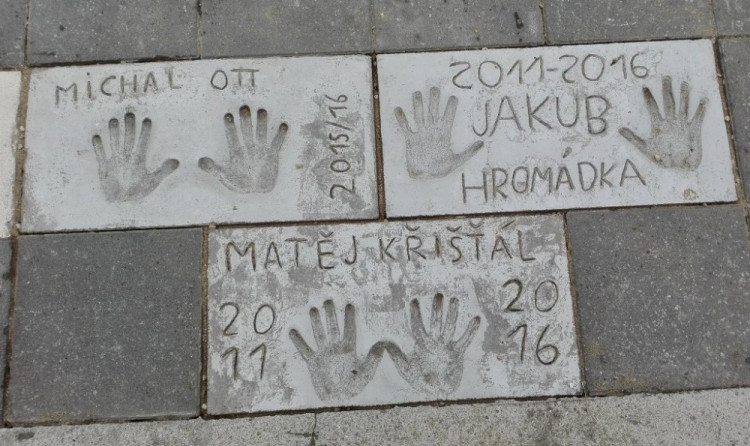 Loučení se školním rokem 2015/2016 v Cejli