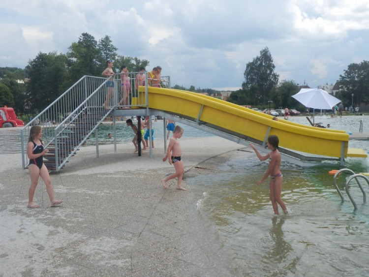 Slavnostní otevření přírodního biotopu v Třešti