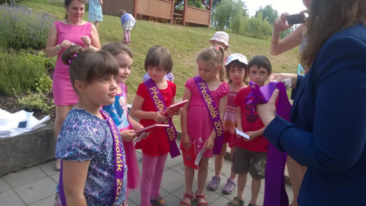 Loučení se školním rokem 2015/2016 v Cejli