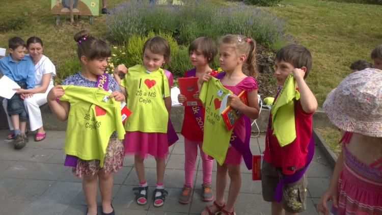 Loučení se školním rokem 2015/2016 v Cejli