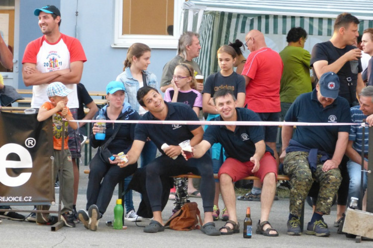 Noční Batelov 2016