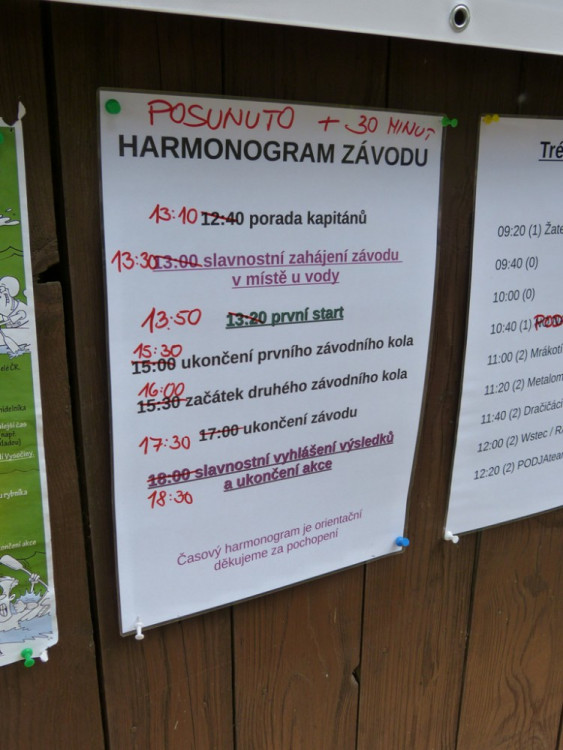 Závody dračích lodí v Telči 2016