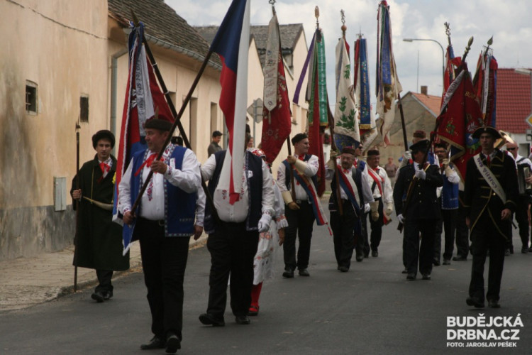 Oslavy 80. výročí Obce baráčnické Pištín